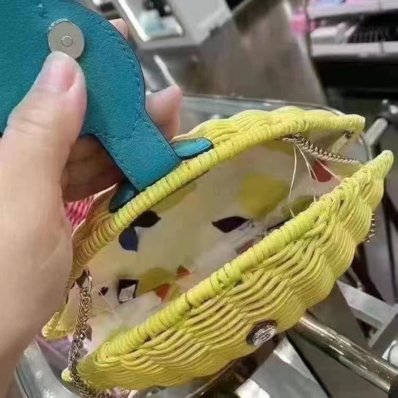 Kate spade lemon crossbody bag NWT - Picture 4 of 8